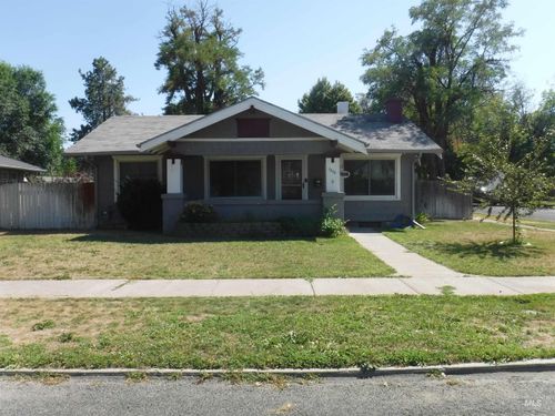 1206 9th Ave E, Twin Falls, ID, 83301-6605 | Card Image