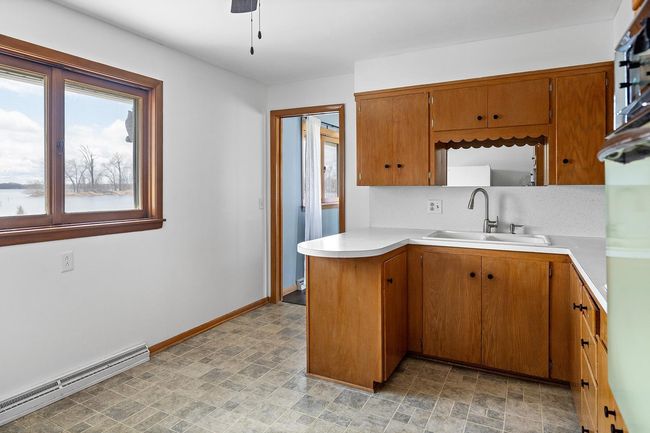 2 - 520 Park Island Rd, Home with 3 bedrooms, 2 bathrooms and null parking in CENTER CITY MN | Image 13