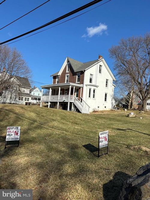 17 Nice Rd, QUAKERTOWN, PA, 18951-4327 | Card Image