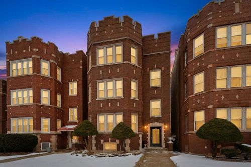 8019 S Rhodes Ave, CHICAGO, IL, 60619-4670 | Card Image