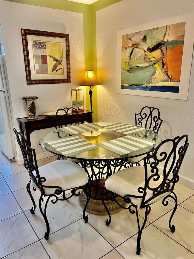 41 - 2607 Ne 8th Ave, Condo with 2 bedrooms, 1 bathrooms and null parking in Wilton Manors FL | Image 3