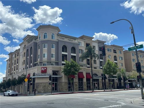 228-11 S 3rd St, Alhambra, CA, 91801 | Card Image
