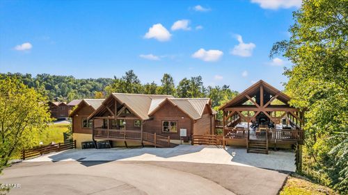 37r1-2626 Rogers Way, Sevierville, TN, 37876 | Card Image
