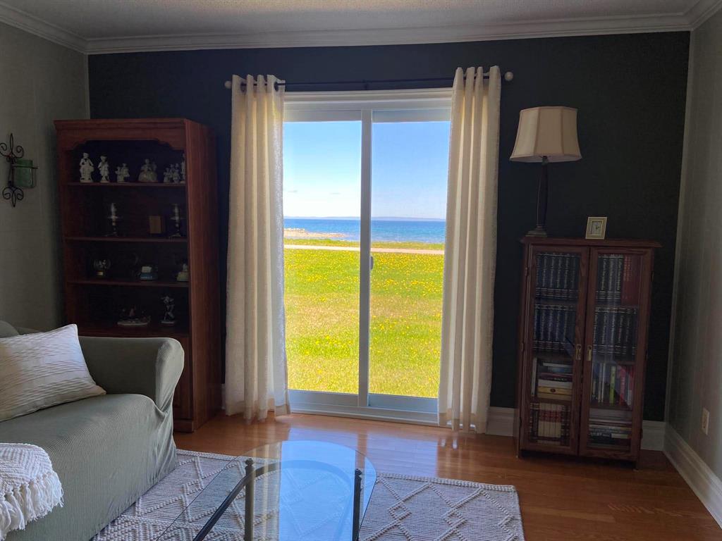 Residential in Bear Cove 3