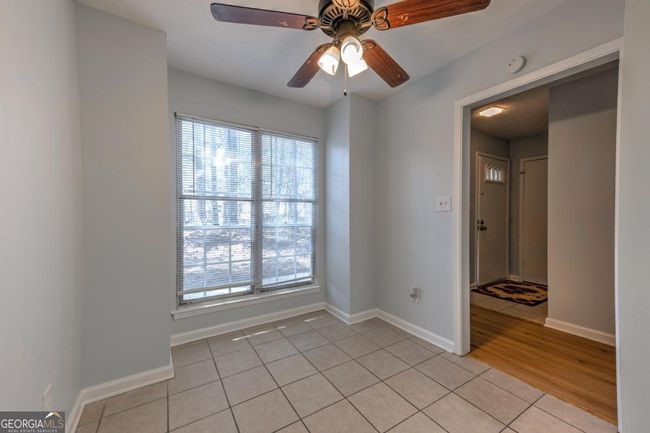 748 Garden View Dr, Condo with 3 bedrooms, 3 bathrooms and 2 parking in Stone Mountain GA | Image 12