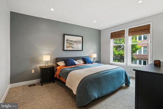 APT-104C - 1811 14 Th St N, Condo with 2 bedrooms, 3 bathrooms and null parking in ARLINGTON VA | Image 20