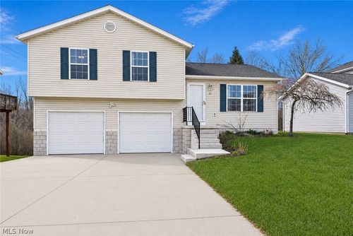 685 W Lake St, Ravenna, OH, 44266-3665 | Card Image