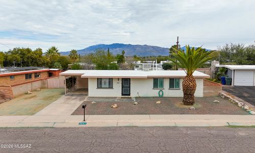3241 S Mead Avenue, Tucson, AZ, 85730 | Card Image