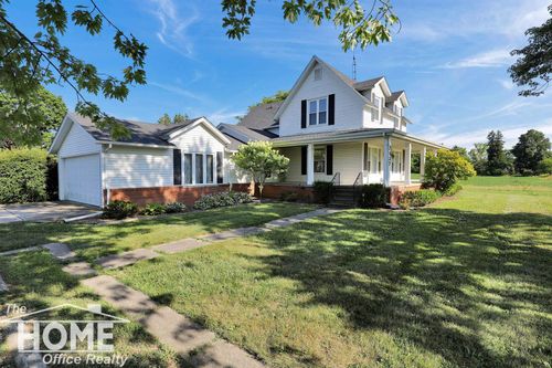 2437 S State Rd, Corunna, MI, 48817-9502 | Card Image