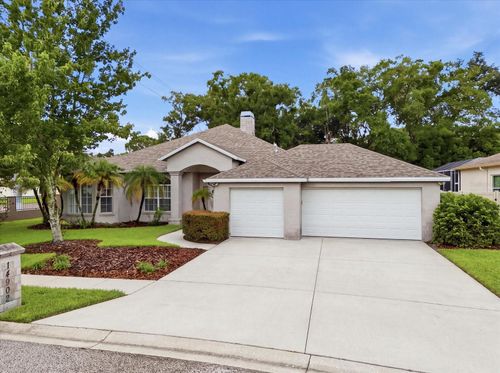 14902 Devonshire Woods Place, Tampa, FL, 33624 | Card Image