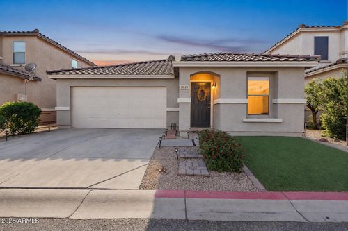2946 S Mandy Cir, Mesa, AZ, 85212-1595 | Card Image