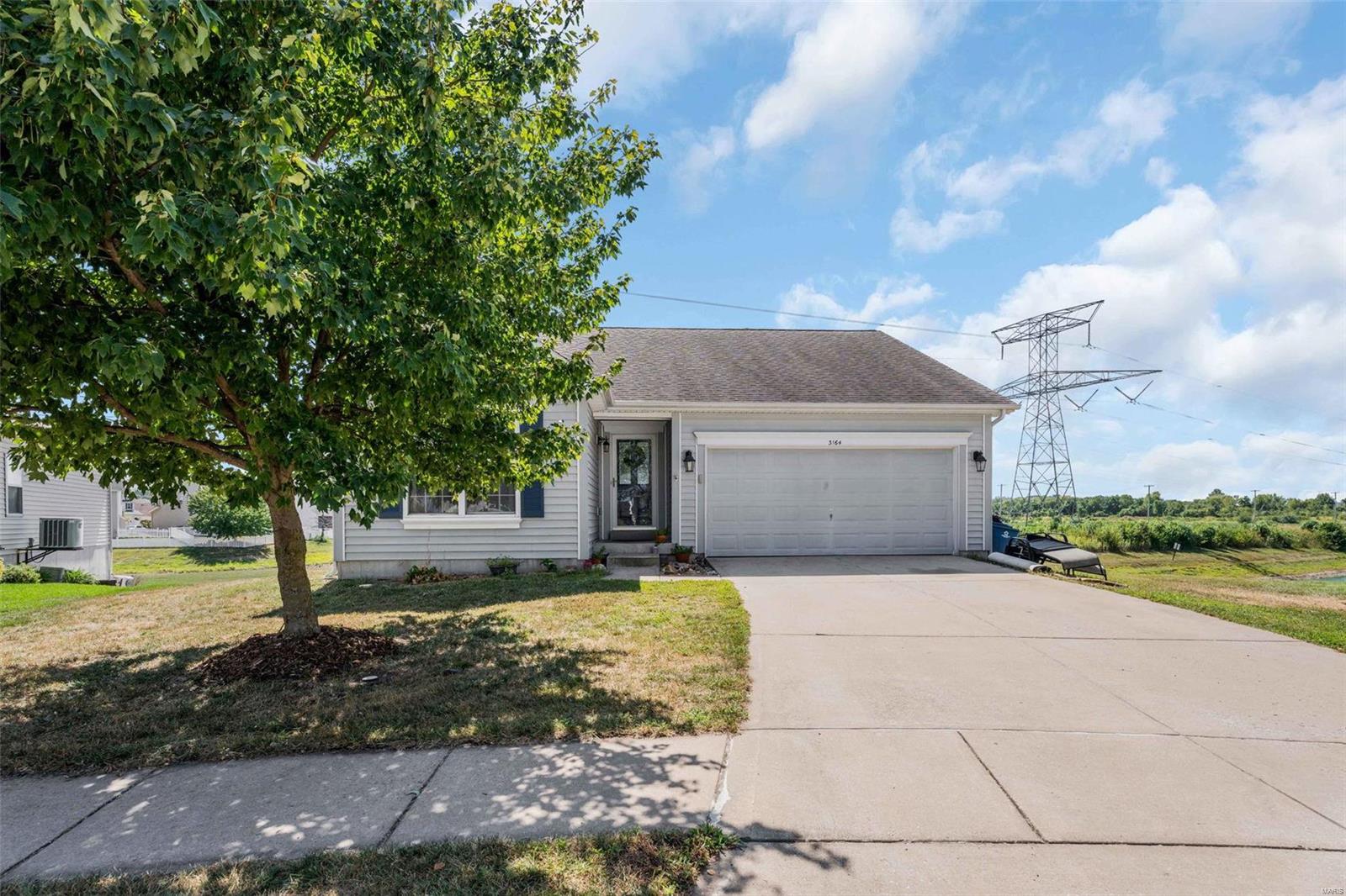 Stowe Lndg, Saint Charles, MO 63301