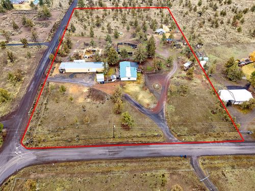 4488 Ne Walnut Ave, Redmond, OR, 97756-9747 | Card Image