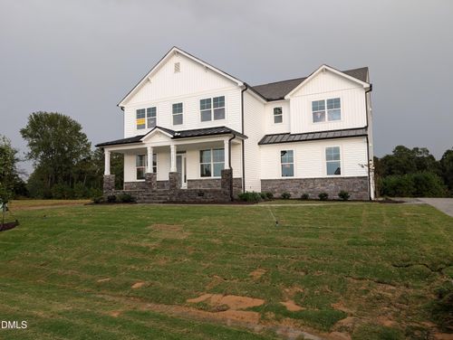 200 Kissington Way, Benson, NC, 27504-4002 | Card Image