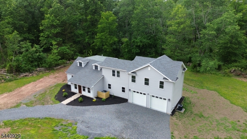 Residential in Delaware Twp. 3