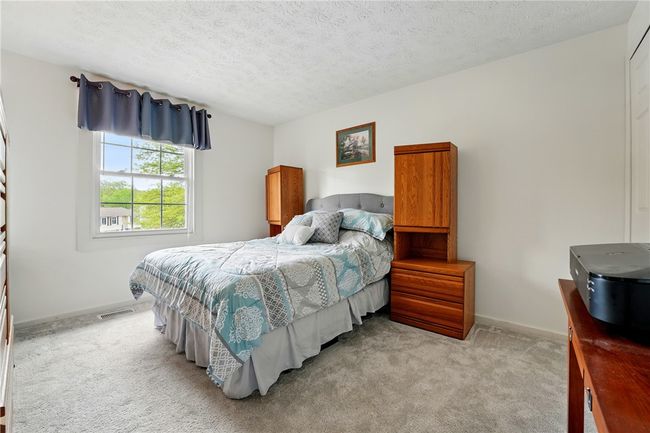 909 Fox Run Cir, House other with 3 bedrooms, 2 bathrooms and 1 parking in Cranberry Twp PA | Image 15