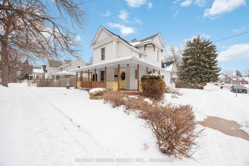 216 Vidal St S, Sarnia, ON, N7T2T5 | Card Image