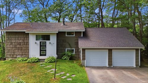 19 Partridge Ln, Scarborough, ME, 04074-9012 | Card Image