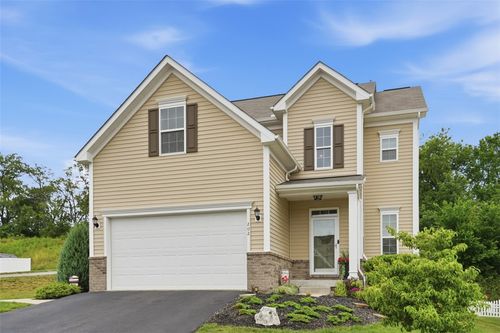 202 Millstream Ln, Zelienople, PA, 16063-2403 | Card Image