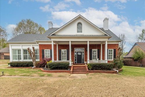 5460 Wedgewood Dr, Olive Branch, MS, 38654-8220 | Card Image