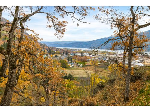 -1 Se Oak St, WhiteSalmon, WA, 98672 | Card Image