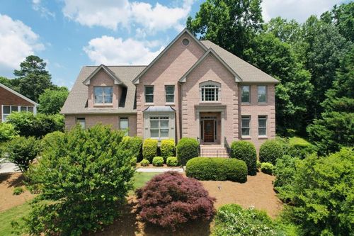 2640 Preston Ridge Ln, Dacula, GA, 30019-3112 | Card Image