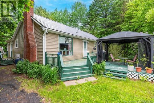12 Moffatt Lane, Sackville, NB, E4L4E1 | Card Image
