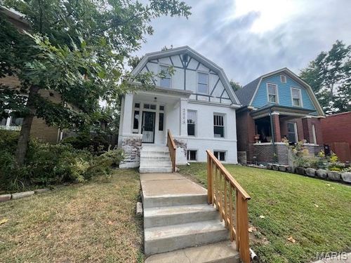 2004 Nebraska Ave, Saint Louis, MO, 63104-2111 | Card Image