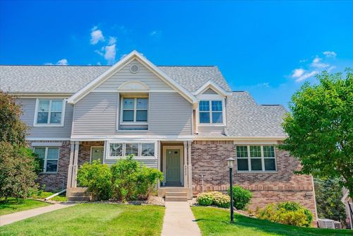 3033 Stratton Way, Madison, WI, 53719 | Card Image