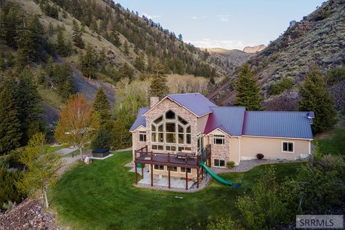 37 Canyon View Rd, Salmon, ID, 83467-4738 | Card Image