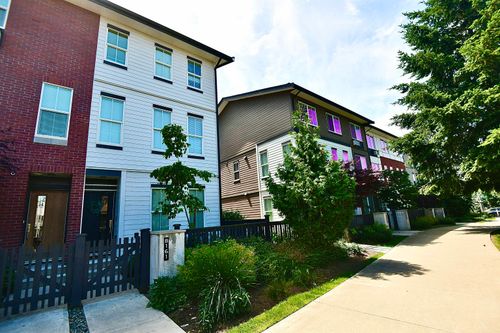 14-8161 201 Street, Langley, BC, V2Y4J1 | Card Image