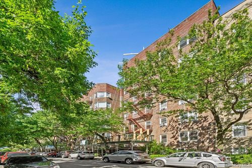 504-3810 Greystone Ave, Bronx, NY, 10463-1960 | Card Image