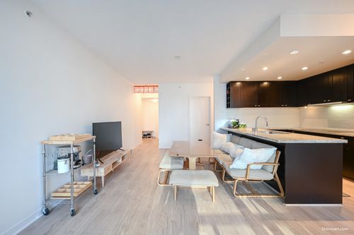 802-821 Cambie St, Vancouver, BC, V6B0E3 | Card Image