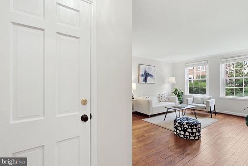 a2-3468 S Stafford St, ARLINGTON, VA, 22206-1938 | Card Image