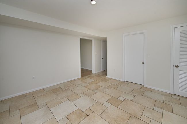 22 - 22 Brandee Ln, House attached with 2 bedrooms, 2 bathrooms and 2 parking in Methuen MA | Image 7