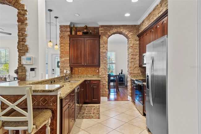 Great counter space and storage | Image 10