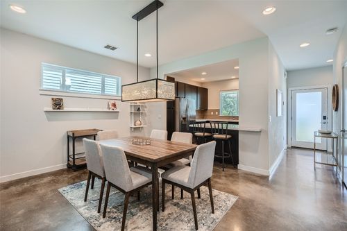 unit-16-301 W Stassney Ln, Austin, TX, 78745-3193 | Card Image