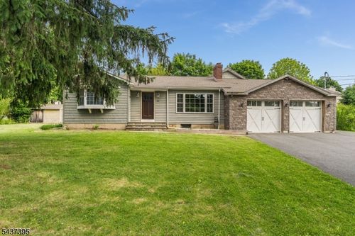 10 Tamarack Rd, Budd Lake, NJ, 07828-2662 | Card Image
