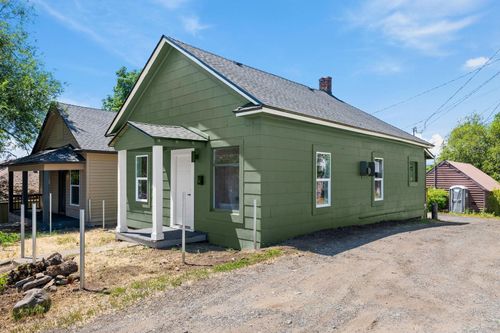 1509 N Maple St, Spokane, WA, 99201-2712 | Card Image