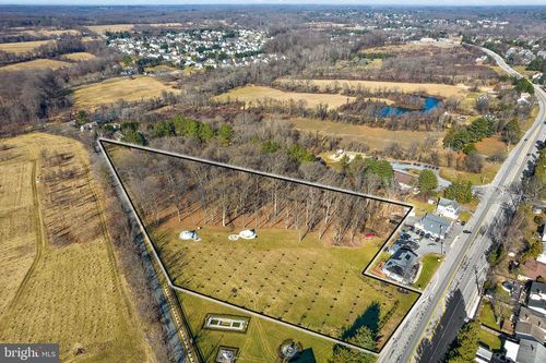 400 Smith Mill Rd, Newark, DE, 19711-4203 | Card Image