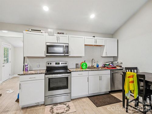 92 Saint Charles Ave Ne, Concord, NC, 28025-3249 | Card Image