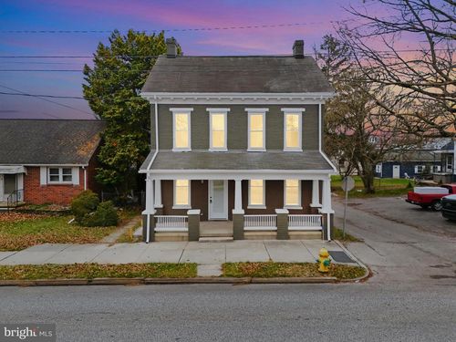 348 High St, HANOVER, PA, 17331-2305 | Card Image