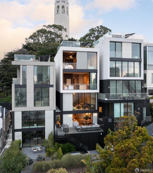 117 Telegraph Hill Blvd, San Francisco, CA, 94133-3101 | Card Image