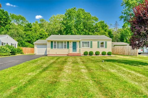 20 Tarrytown Dr, Rochester, NY, 14624-3810 | Card Image