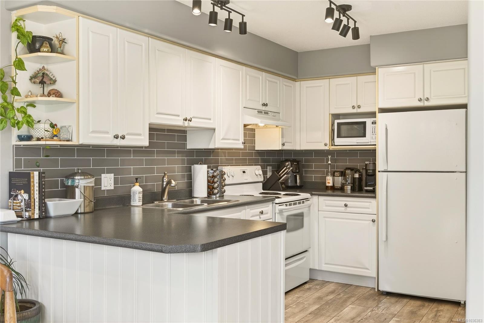 Residential in Parksville 4