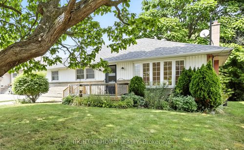 1416 Nash Rd, Courtice, ON, L1E2K1 | Card Image