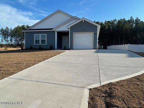 179 Deep River Rd, Aberdeen, NC, 28315-1209 | Card Image