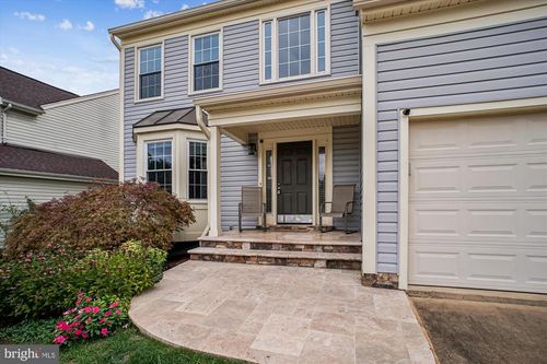 5723 Deer Pond Rd, CENTREVILLE, VA, 20120-2934 | Card Image