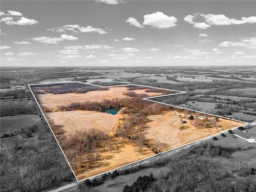 3919 Sw State Route T, Polo, MO, 64671-8712 | Card Image