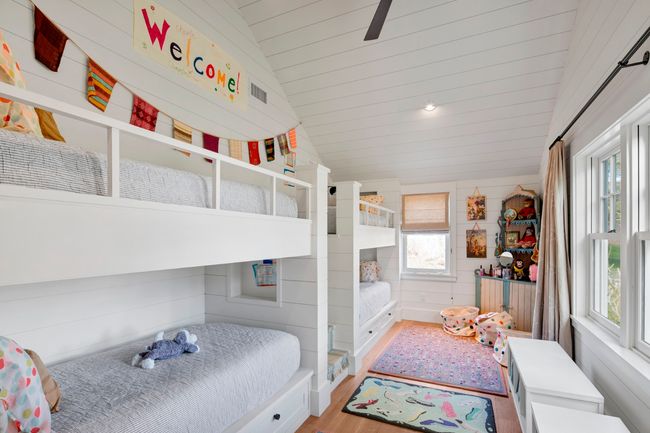 6 Wakeman Rd, House other with 5 bedrooms, 5 bathrooms and null parking in Chilmark MA | Image 19